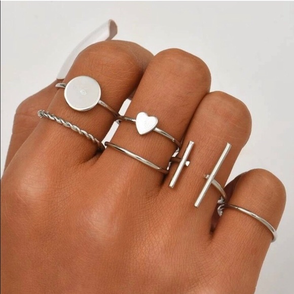 LLK Jewelry - Silver bar cuff heart ring set